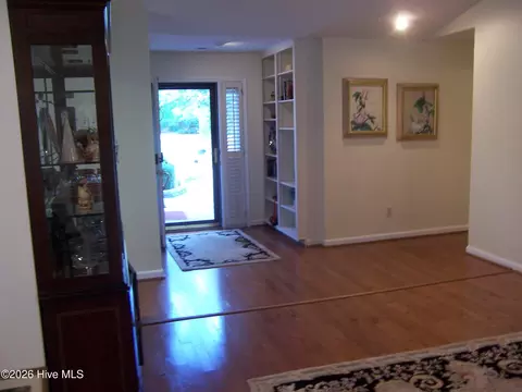 Entry Way - 110 Mallard Ln, Pinehurst, NC 28374 photo 1 of 2