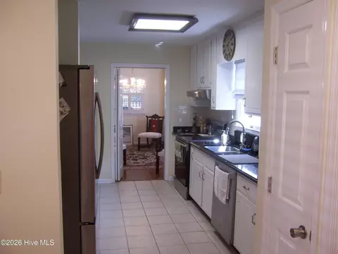 Kitchen - 110 Mallard Ln, Pinehurst, NC 28374 photo 3 of 3