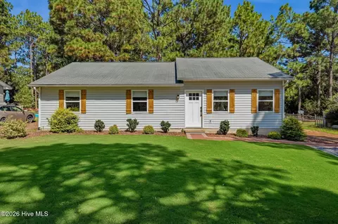 104 Sandy Ridge Rd, West End, NC 27376
