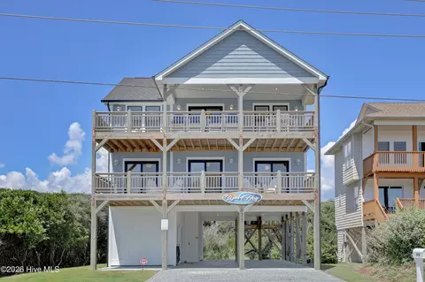 428 N Anderson Blvd, Topsail Beach, NC 28445
