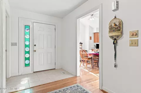 Entry Way - 2302 Wentworth Cir, Pinehurst, NC 28374 photo 3 of 4