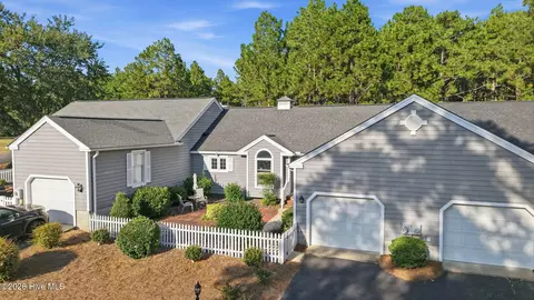 Exterior - 2302 Wentworth Cir, Pinehurst, NC 28374 photo 2 of 10