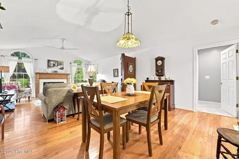 Dining - 2302 Wentworth Cir, Pinehurst, NC 28374 photo 6 of 7