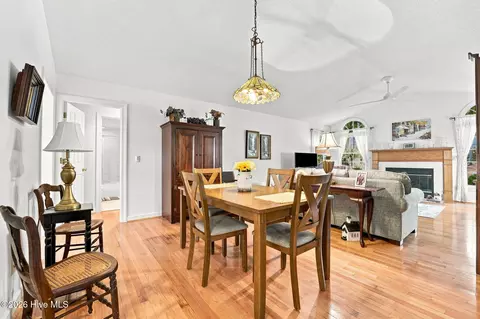 Dining - 2302 Wentworth Cir, Pinehurst, NC 28374 photo 5 of 7