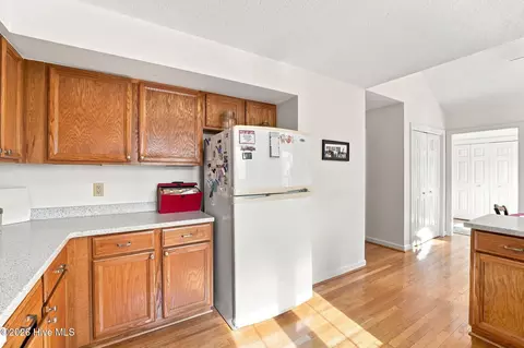 Kitchen - 2302 Wentworth Cir, Pinehurst, NC 28374 photo 4 of 4