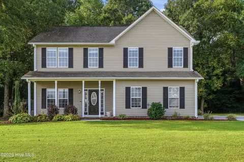 221 Rudolph Ln, Hubert, NC 28539