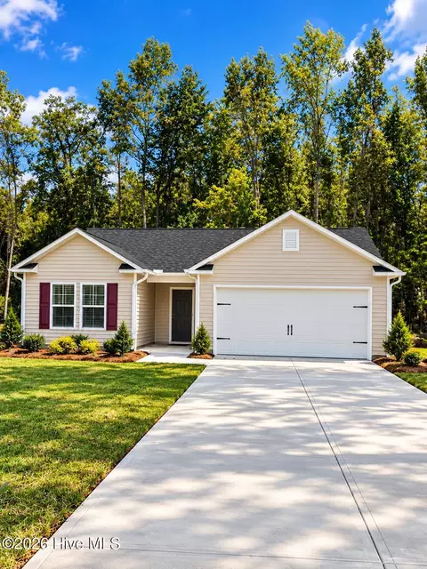 6554 Fairway Dr, Grifton, NC 28530