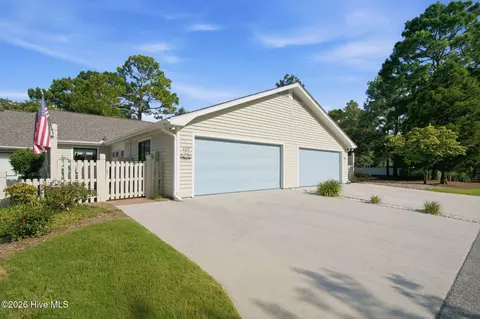 329 N Cardinal Extension Dr, Wilmington, NC 28405