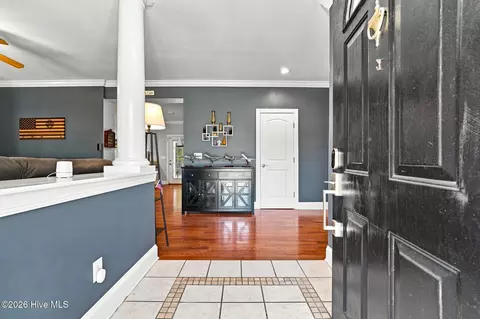 Entry Way - 5 Stallion Pl, Pinehurst, NC 28374 photo 1 of 5