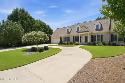 Exterior - 5 Stallion Pl, Pinehurst, NC 28374 photo 5 of 17