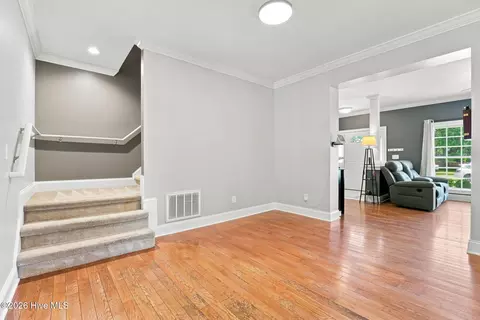 Entry Way - 5 Stallion Pl, Pinehurst, NC 28374 photo 3 of 5