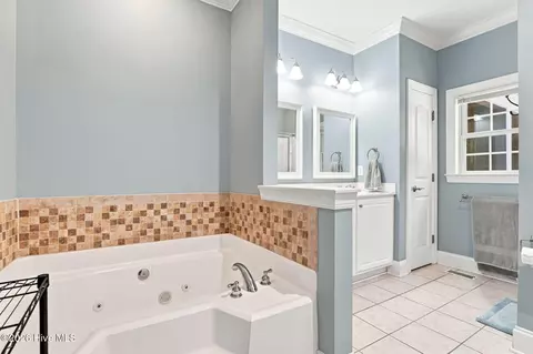 Bath - 5 Stallion Pl, Pinehurst, NC 28374 photo 4 of 5