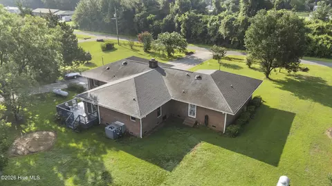 View/Area - 111 Maple St, Teachey, NC 28464 photo 7 of 11