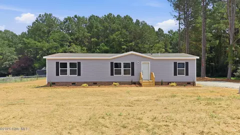 9757 Fire Tower Farm Rd, Whitakers, NC 27891