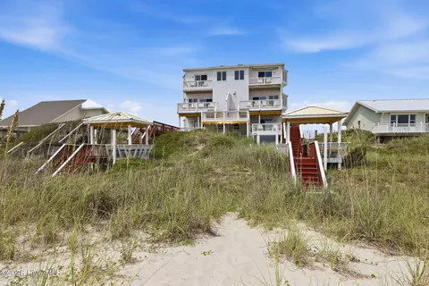 Exterior - 3903 Ocean Dr #EAST, Emerald Isle, NC 28594 photo 6 of 7