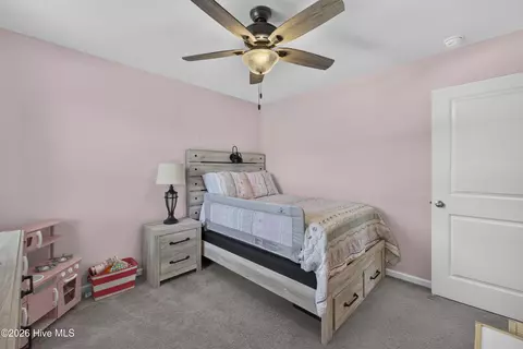 Bedroom - 10 Evian Ct, Hampstead, NC 28443 photo 6 of 8