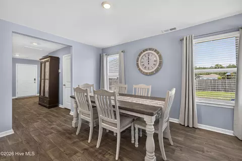 Dining - 10 Evian Ct, Hampstead, NC 28443 photo 2 of 3