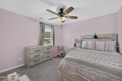 Bedroom - 10 Evian Ct, Hampstead, NC 28443 photo 5 of 8