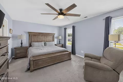Bedroom - 10 Evian Ct, Hampstead, NC 28443 photo 7 of 8