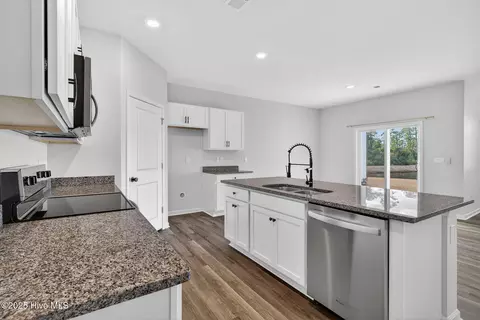Kitchen - 2039 Willowleaf Dr, Leland, NC 28451 photo 1 of 4