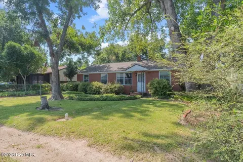Exterior - 1941 Roys Ln, Augusta, GA 30906 photo 2 of 15
