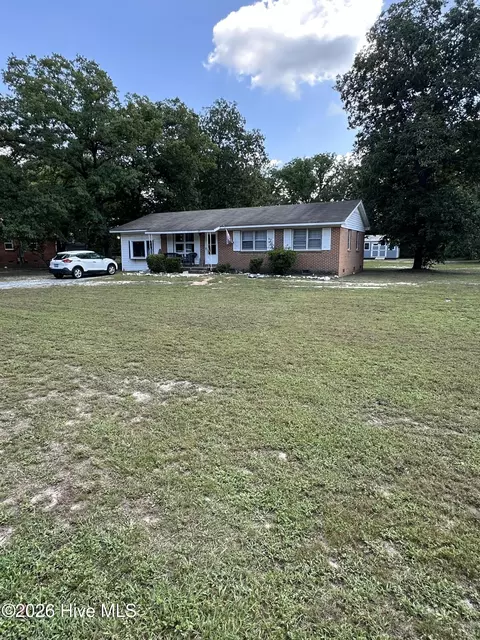 10901 S Turnpike Rd, Laurinburg, NC 28352