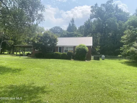 3001 S Nc 11 Hwy, Teachey, NC 28464