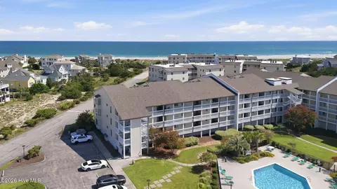 10300 Coast Guard Rd #D102, Emerald Isle, NC 28594