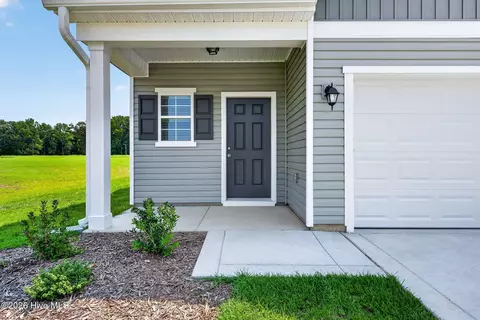 Exterior - 104 Rubyfield Ct, Fremont, NC 27830 photo 4 of 7