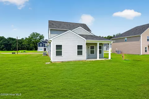Exterior - 104 Rubyfield Ct, Fremont, NC 27830 photo 6 of 7