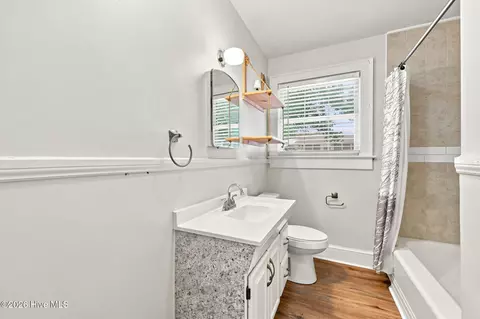Bath - 525 E 2nd St, Washington, NC 27889 photo 1 of 4