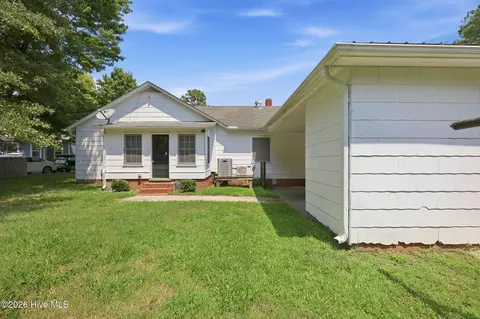 Exterior - 525 E 2nd St, Washington, NC 27889 photo 11 of 12