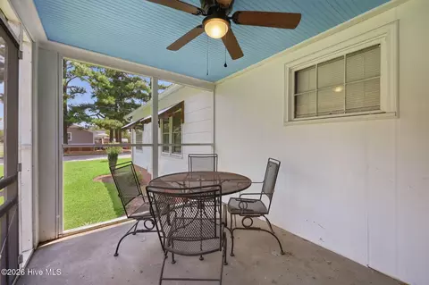 Exterior - 525 E 2nd St, Washington, NC 27889 photo 6 of 12