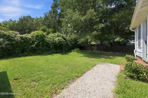 Exterior - 525 E 2nd St, Washington, NC 27889 photo 12 of 12