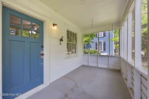 Exterior - 525 E 2nd St, Washington, NC 27889 photo 2 of 12