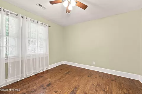 Bedroom - 525 E 2nd St, Washington, NC 27889 photo 2 of 9