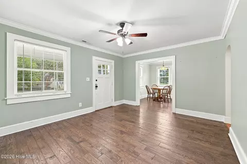 Living - 525 E 2nd St, Washington, NC 27889 photo 2 of 3