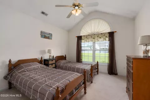 Bedroom - 134 Soundside Estates Dr, Grandy, NC 27939 photo 4 of 11