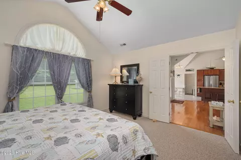 Bedroom - 134 Soundside Estates Dr, Grandy, NC 27939 photo 2 of 11