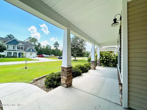 Exterior - 424 Wolfe Ln, Hubert, NC 28539 photo 14 of 15
