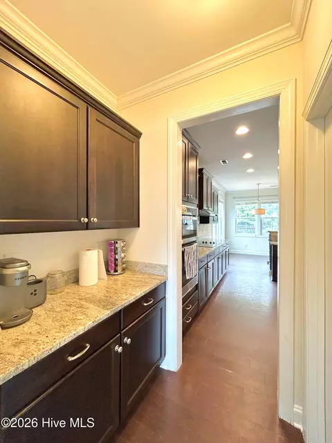 Kitchen - 424 Wolfe Ln, Hubert, NC 28539 photo 1 of 9