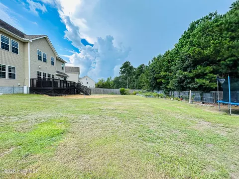 Exterior - 424 Wolfe Ln, Hubert, NC 28539 photo 10 of 15