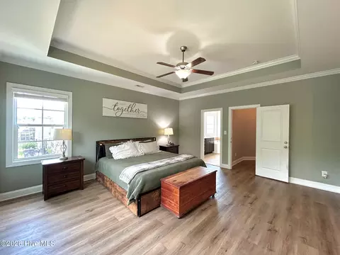 Bedroom - 424 Wolfe Ln, Hubert, NC 28539 photo 6 of 12