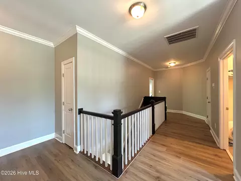 Entry Way - 424 Wolfe Ln, Hubert, NC 28539 photo 9 of 13