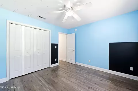 Bedroom - 122 Pond View Cir, Hampstead, NC 28443 photo 2 of 3