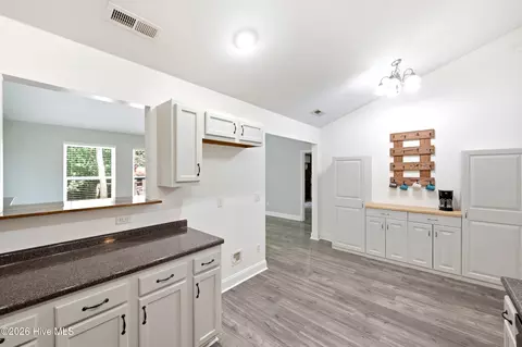 Kitchen - 122 Pond View Cir, Hampstead, NC 28443 photo 2 of 2