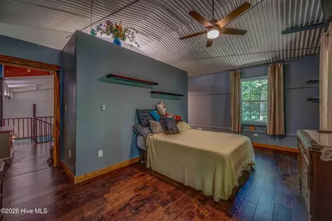 Bedroom - 15 Ranger Hl, Murphy, NC 28906 photo 5 of 6
