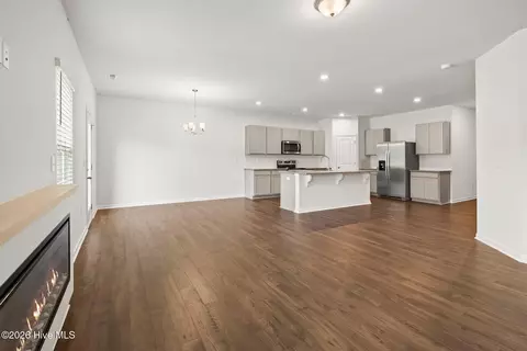 Living - 111 Rubyfield Ct, Fremont, NC 27830 photo 3 of 3