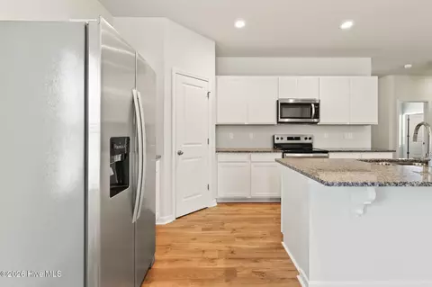 Kitchen - 102 Rubyfield Ct, Fremont, NC 27830 photo 2 of 2
