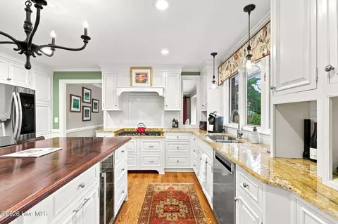 Kitchen - 90 Bel Air Dr, Pinehurst, NC 28374 photo 3 of 5